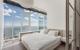 Sea And Sky Apartment
